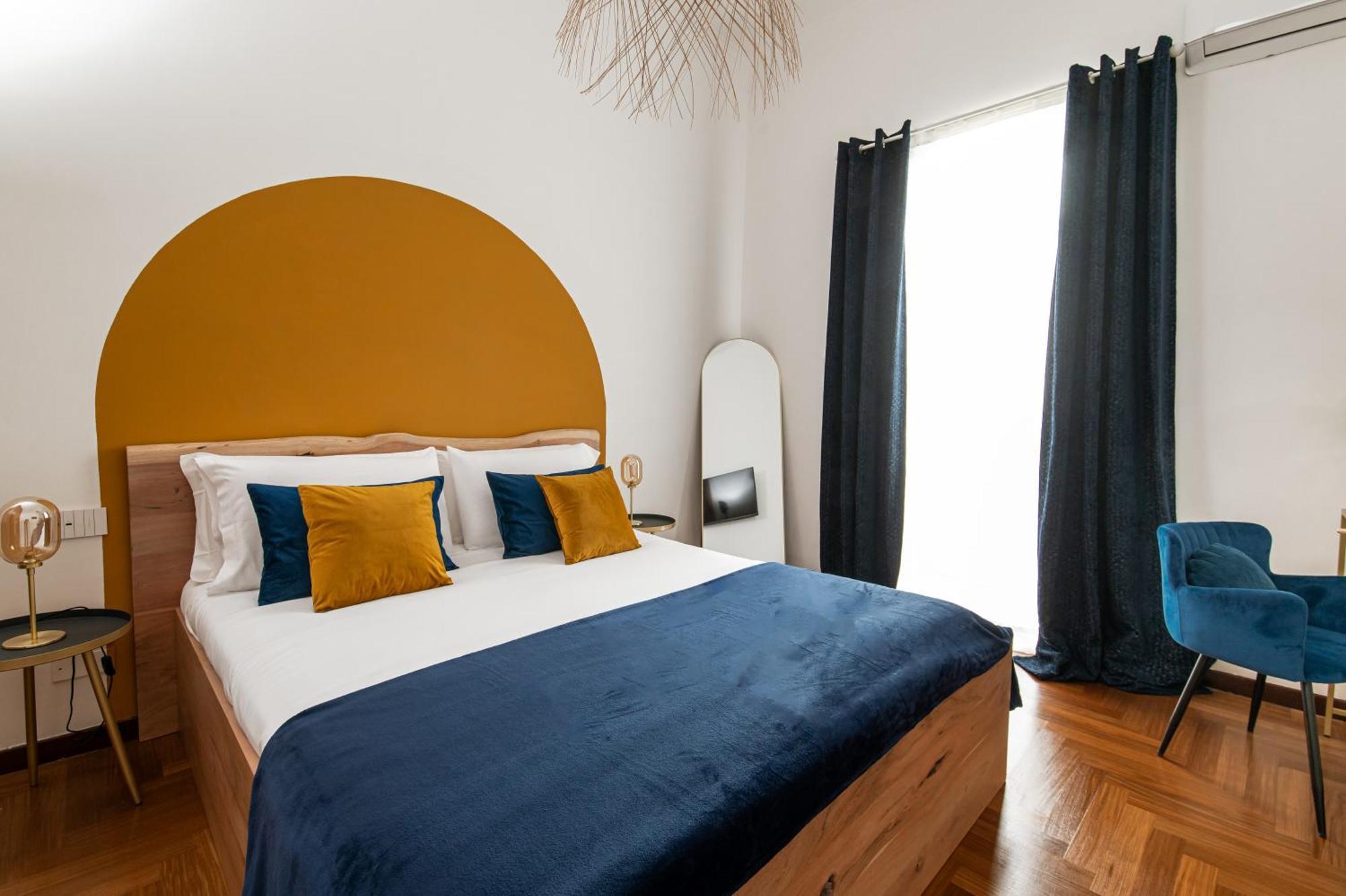Quatrum Apartment Napoli Bagian luar foto