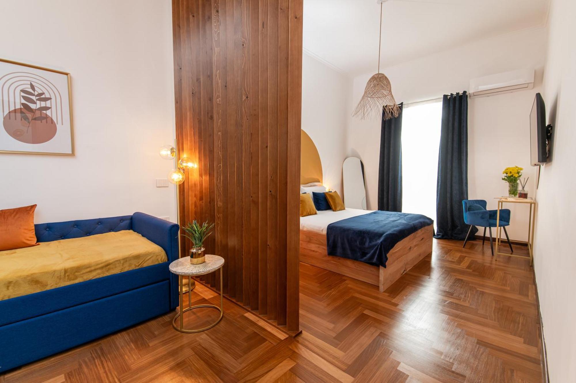 Quatrum Apartment Napoli Bagian luar foto